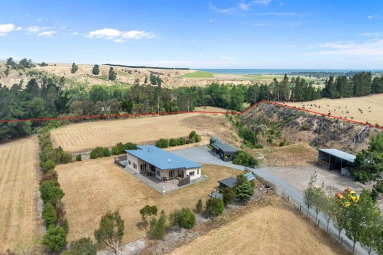 Photo of property in 442 Double Corner Road, Amberley, 7481