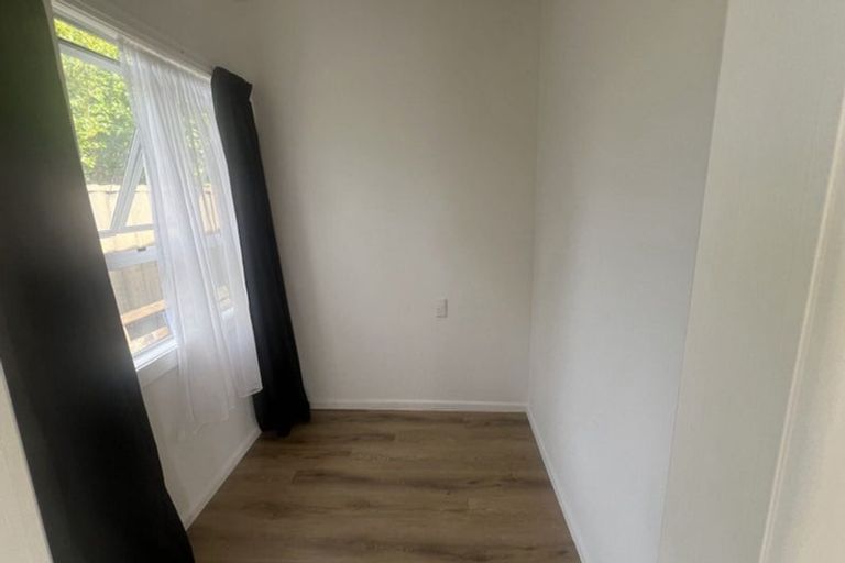 Photo of property in 1971 East Coast Road, Stillwater, Silverdale, 0993