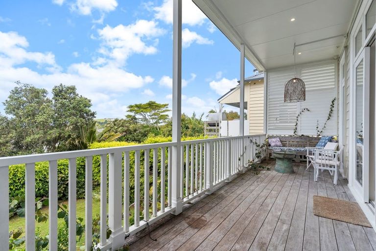 Photo of property in 38 Church Street, Devonport, Auckland, 0624