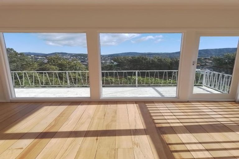 Photo of property in 39 Rangoon Street, Khandallah, Wellington, 6035