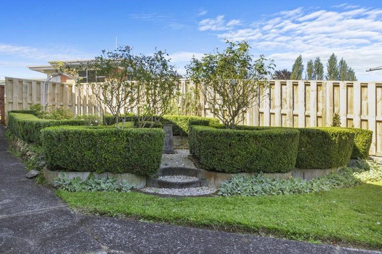 Photo of property in 39 Hillcrest Road, Hillcrest, Hamilton, 3216