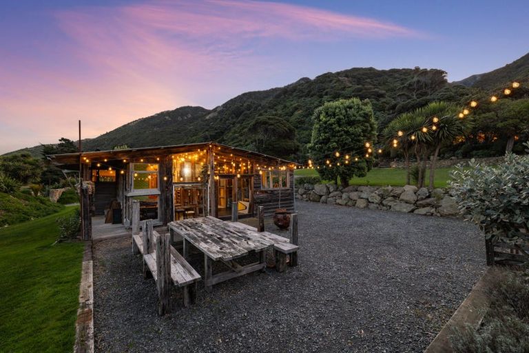 Photo of property in 2771 State Highway 1, Waipapa Bay, Kaikoura, 7371