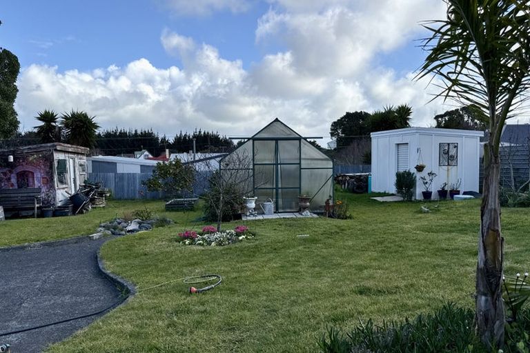 Photo of property in 29 Churchill Crescent, Tawhero, Whanganui, 4501