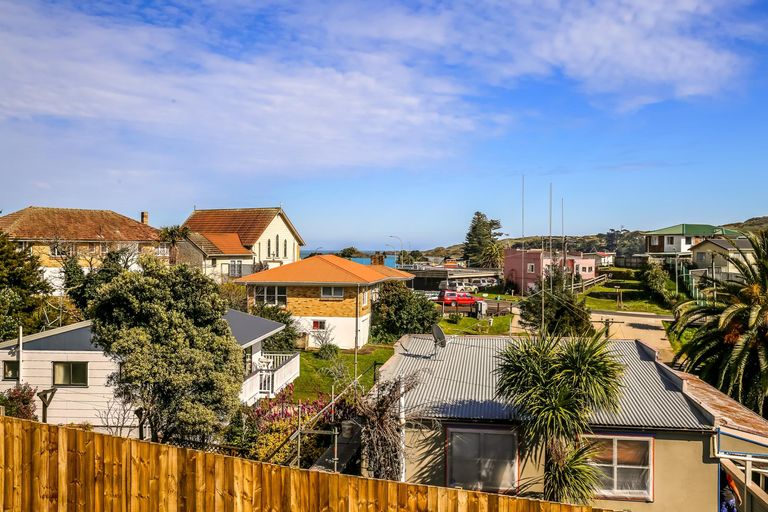 Photo of property in 7 Park Drive, Raglan, 3225