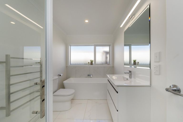 Photo of property in 98 Ferguson Street, West End, Palmerston North, 4412