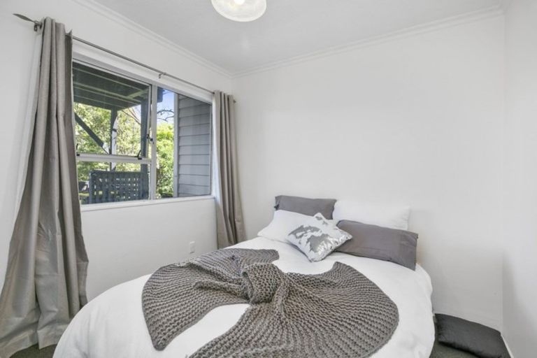 Photo of property in 2/38 Kandy Crescent, Ngaio, Wellington, 6035