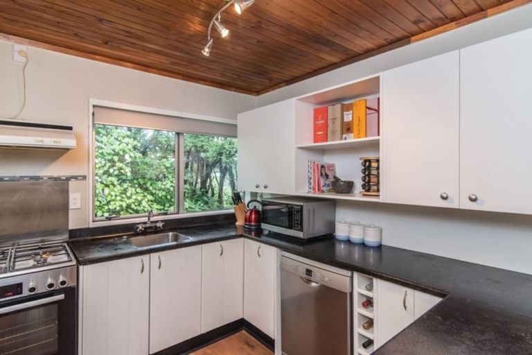 Photo of property in 136 Ruapehu Street, Paraparaumu, 5032