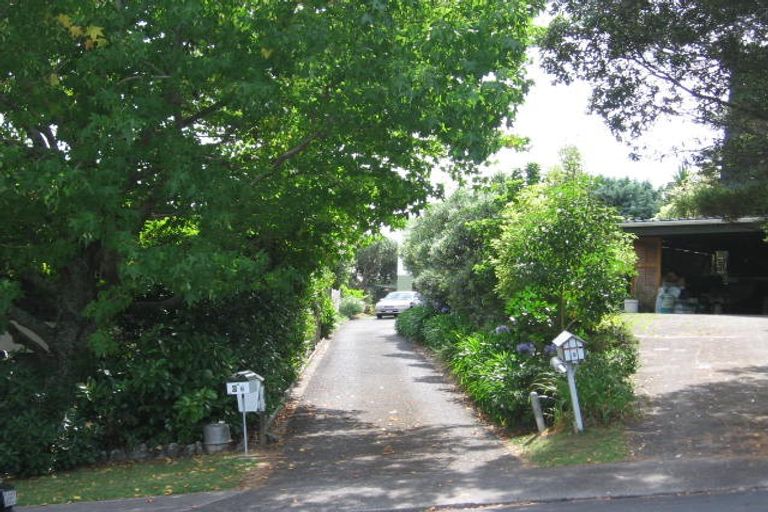 Photo of property in 2/6 Morlie Place, Torbay, Auckland, 0630