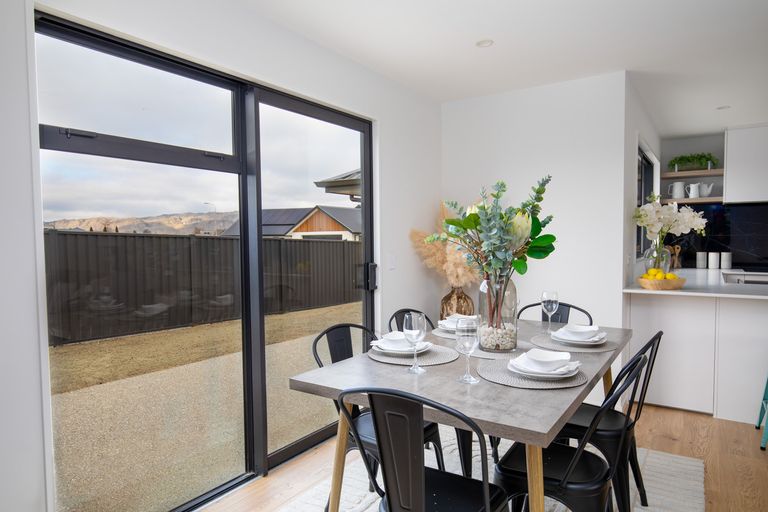 Photo of property in 6 Sequoia Close, Alexandra, 9320