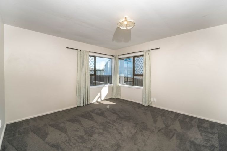 Photo of property in 44 Travis Road, Burwood, Christchurch, 8083