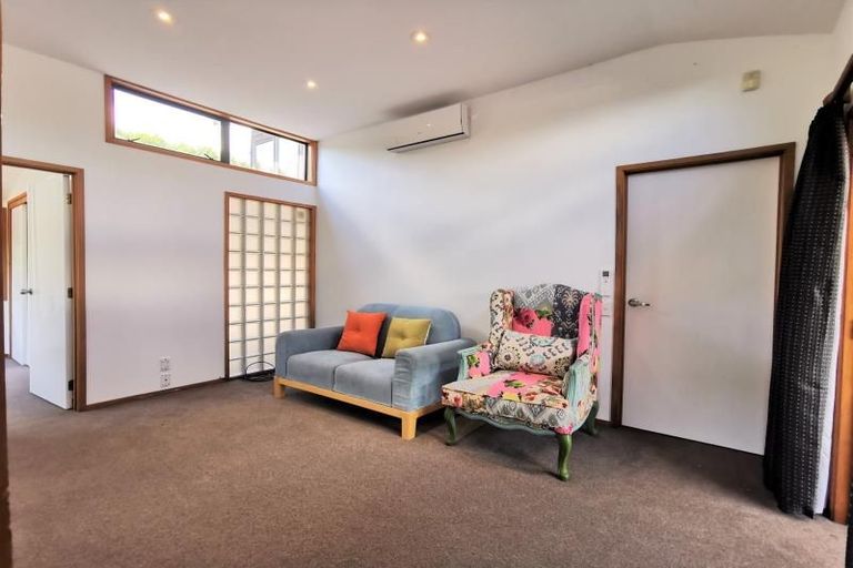 Photo of property in 3 Kimberly Grove, Greenhithe, Auckland, 0632