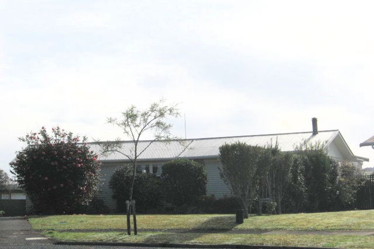 Photo of property in 14 Winston Street, Tikipunga, Whangarei, 0112