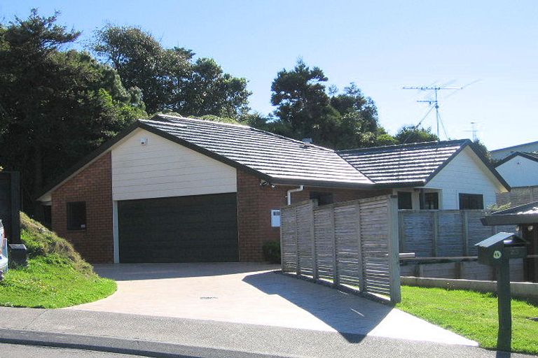 Photo of property in 25 Ring Lane, Paparangi, Wellington, 6037