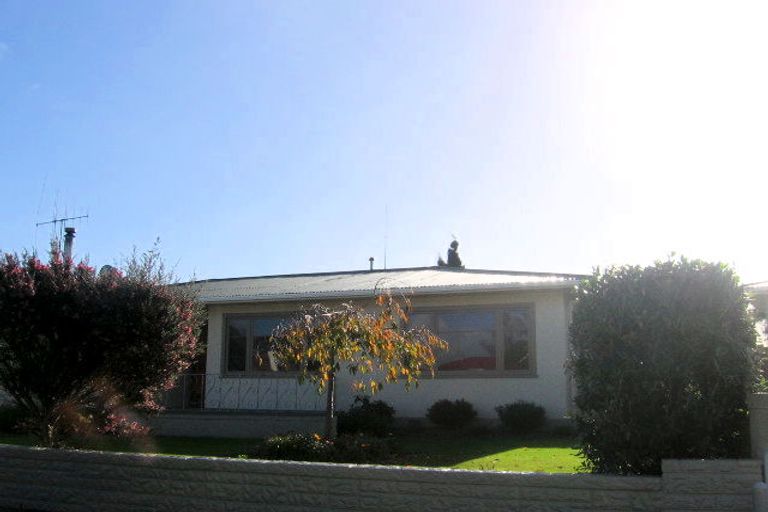 Photo of property in 38 Lancaster Street, Highbury, Palmerston North, 4412