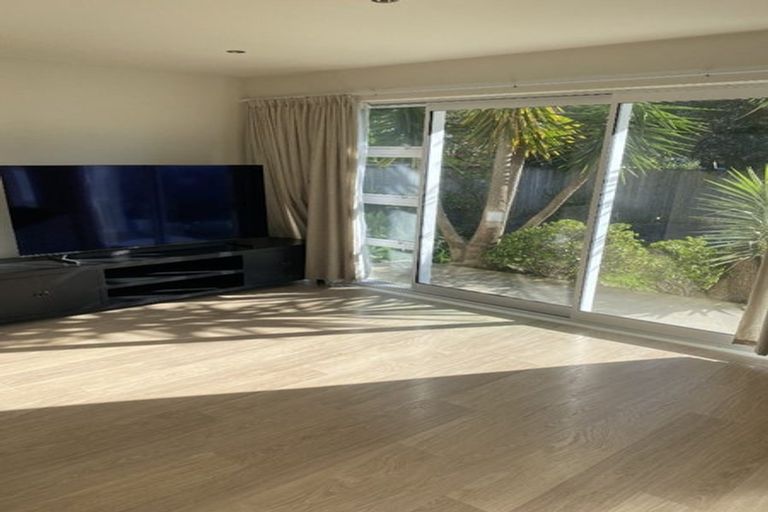 Photo of property in 10/10 Blomfield Spa, Takapuna, Auckland, 0622