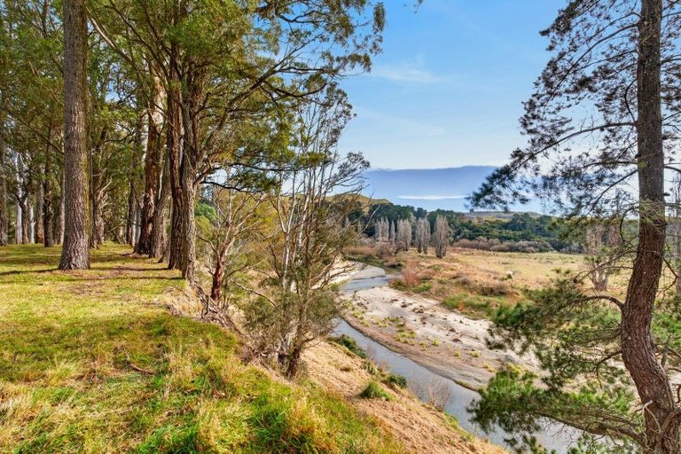 Photo of property in 992 Dartmoor Road, Puketapu, Napier, 4186
