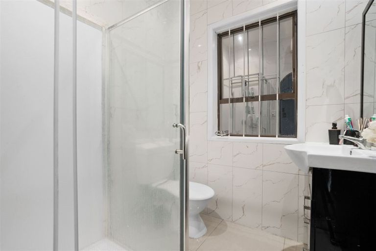 Photo of property in 1/18 Browns Road, Manurewa, Auckland, 2102