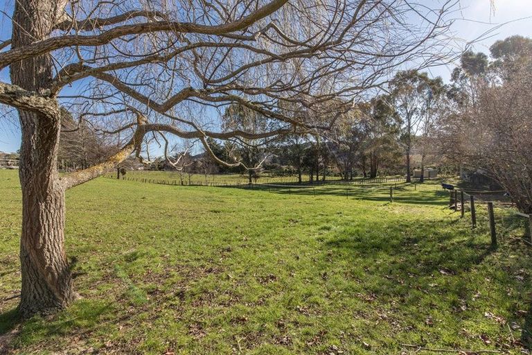 Photo of property in 48 Kenderdine Road, Elsthorpe, Otane, 4277