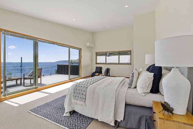 Photo of property in 10 Ocean Parade, Pukerua Bay, 5026