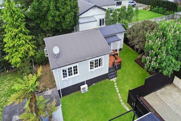 Photo of property in 4 Newall Street, Hamilton East, Hamilton, 3216