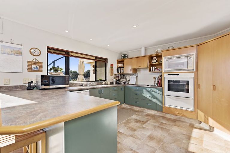 Photo of property in 110 Oceanbeach Road, Mount Maunganui, 3116