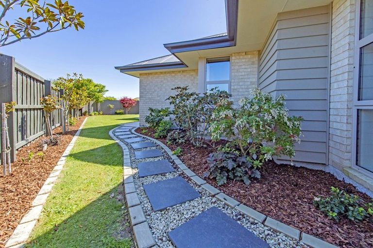 Photo of property in 11 Rossall Crescent, Rolleston, 7615