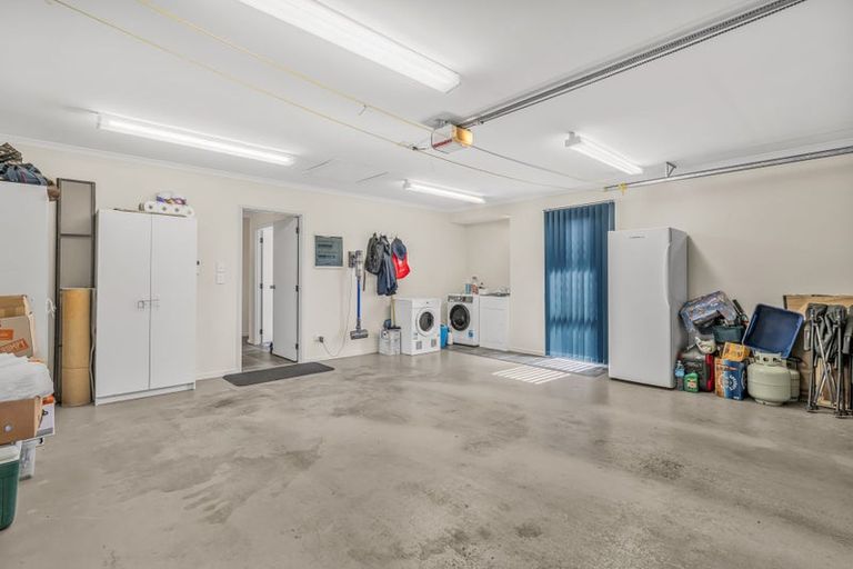 Photo of property in 1 Bream Bay Drive, Ruakaka, 0116