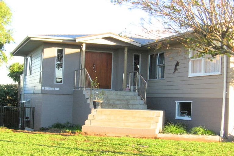 Photo of property in 2 Sunrise Avenue, Mairangi Bay, Auckland, 0630