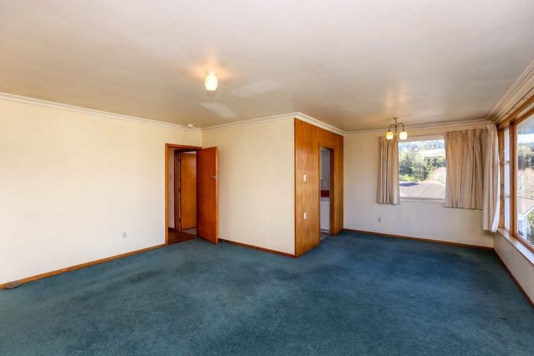 Photo of property in 11 Pembroke Street, Westown, New Plymouth, 4310
