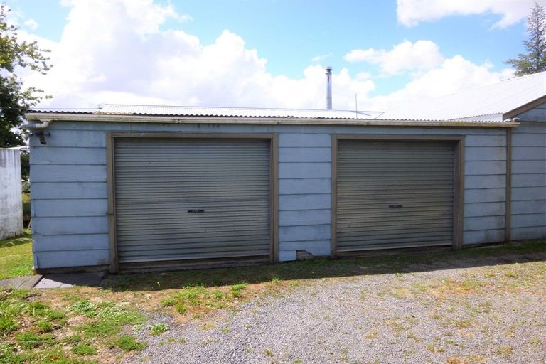 Photo of property in 72 Hastings Street, Halcombe, Feilding, 4779