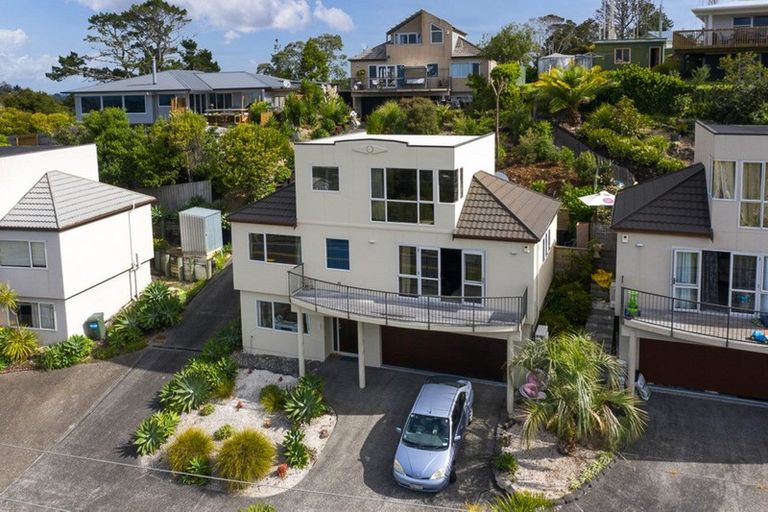 Photo of property in 2/491 Whangaparaoa Road, Stanmore Bay, Whangaparaoa, 0932
