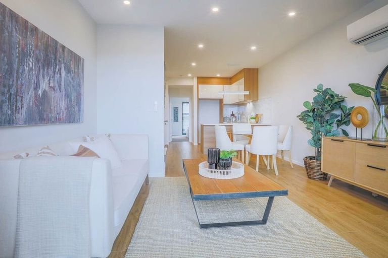 Photo of property in 406b Hibiscus Coast Highway, Orewa, 0931