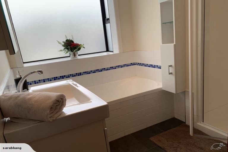 Photo of property in 58 Holdsworth Avenue, Trentham, Upper Hutt, 5018