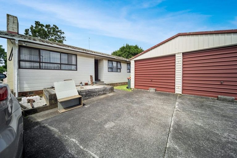 Photo of property in 15 Antrim Crescent, Otara, Auckland, 2023