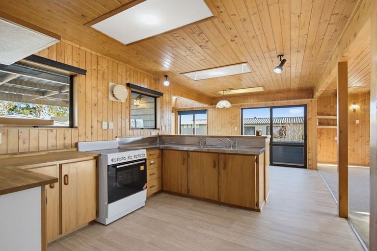 Photo of property in 223 Parkhurst Road, Parakai, 0830
