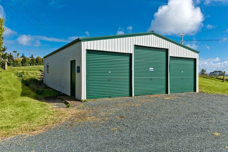 Photo of property in 293 Austin Road, Dairy Flat, Albany, 0794