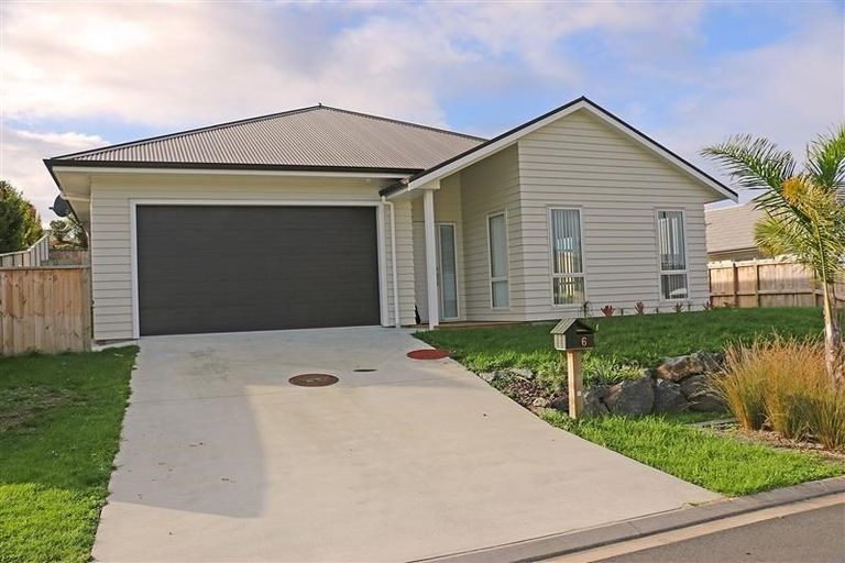 Photo of property in 6 Hapuka Close, Snells Beach, 0920