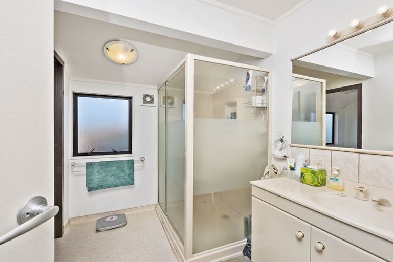 Photo of property in 110 Oceanbeach Road, Mount Maunganui, 3116