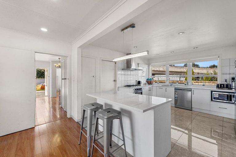 Photo of property in 70 Melrose Road, Mount Roskill, Auckland, 1041