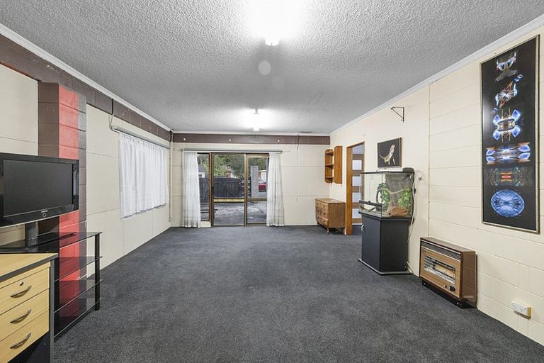 Photo of property in 60 Pembroke Street, Westown, New Plymouth, 4310