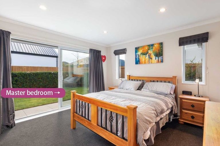 Photo of property in 20 Taiore Crescent, Marshland, Christchurch, 8083