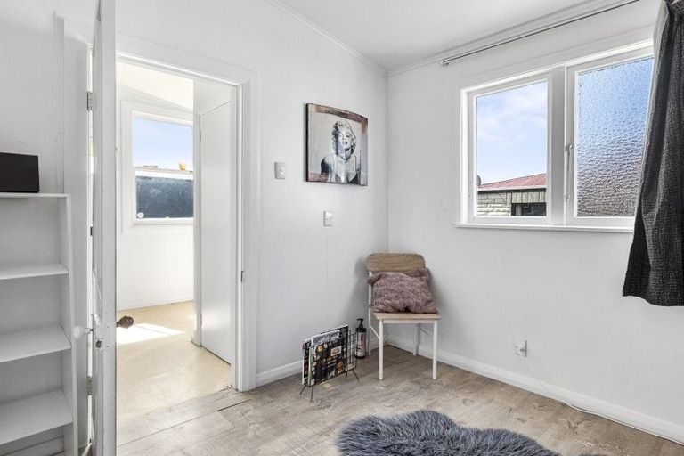 Photo of property in 61 Wesley Street, South Dunedin, Dunedin, 9012