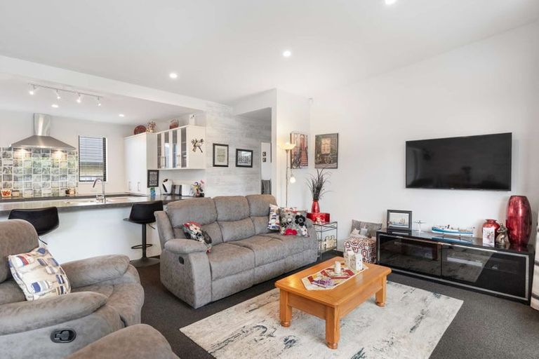 Photo of property in 7 Oak Crescent, Ashhurst, 4810