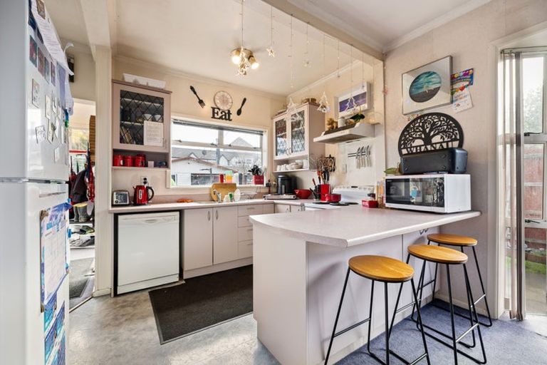 Photo of property in 65 Randolph Street, Woolston, Christchurch, 8062