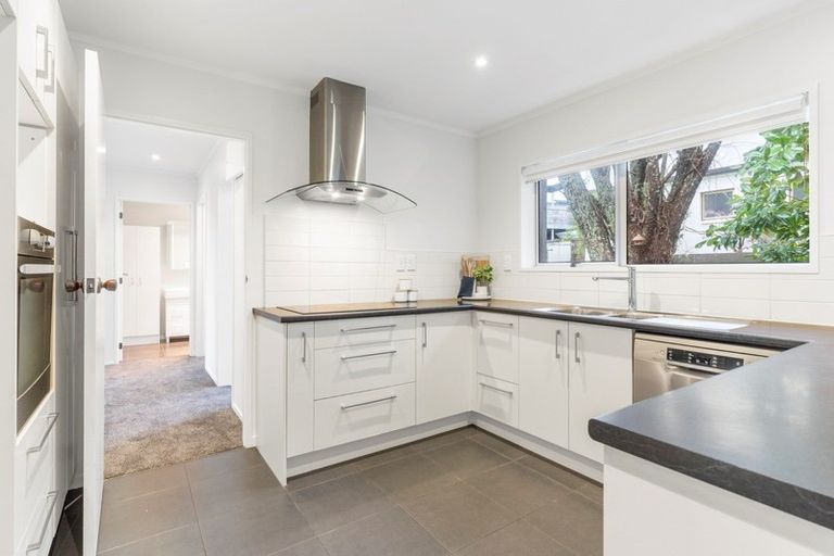 Photo of property in 31 Egmont Street, Ohauiti, Tauranga, 3112