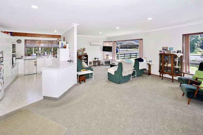 Photo of property in 24 Tynan Street, Te Puke, 3119