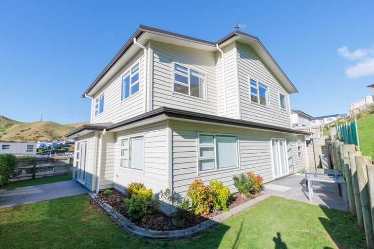 Photo of property in 45 Melksham Drive, Churton Park, Wellington, 6037