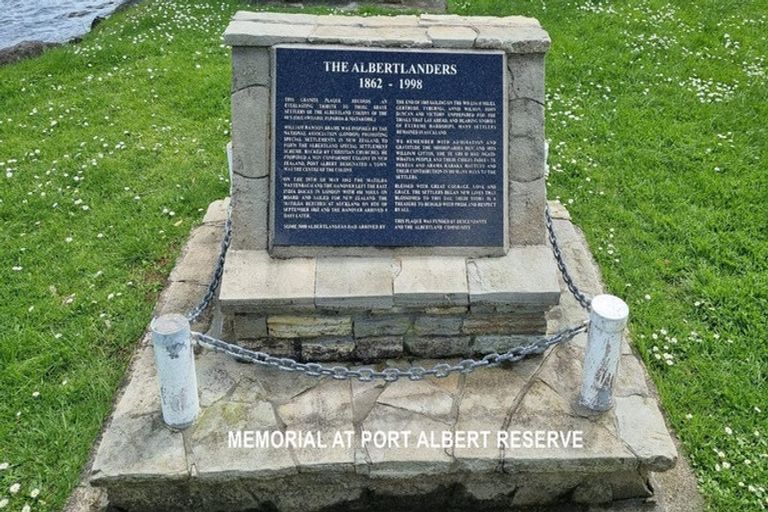 Photo of property in 111 Wharf Road, Port Albert, Wellsford, 0973