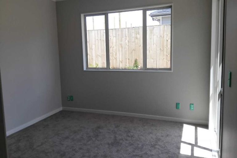 Photo of property in 12 Will Street, Huapai, Kumeu, 0810