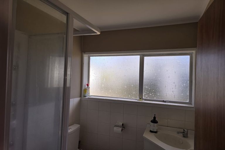 Photo of property in 2/15 Parker Avenue, New Lynn, Auckland, 0600